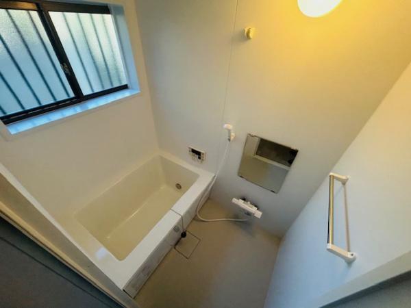 三重郡菰野町大羽根園松ケ枝町の中古一戸建て