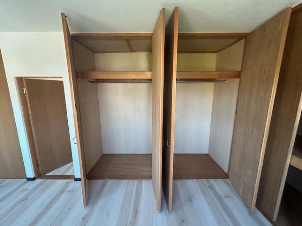 四日市市西松本町の中古一戸建て