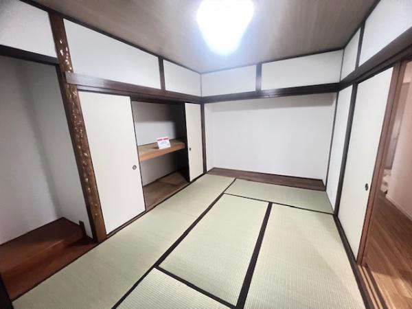 津市白塚町の中古一戸建て