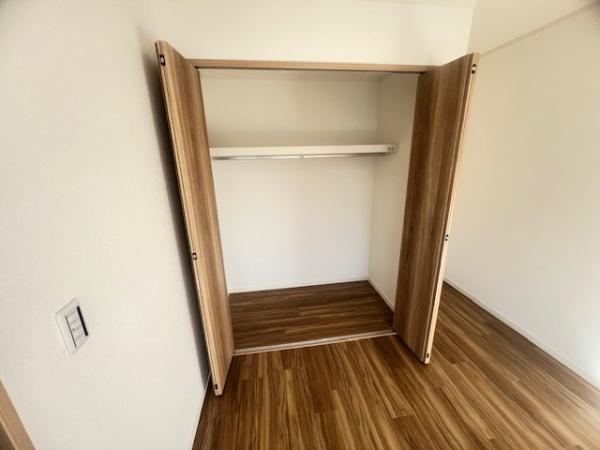 津市白塚町の中古一戸建て