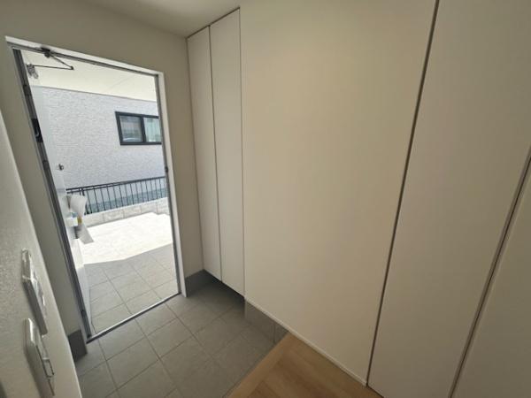 津市久居緑が丘町２丁目の新築一戸建