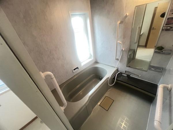 鈴鹿市末広南１丁目の中古一戸建て