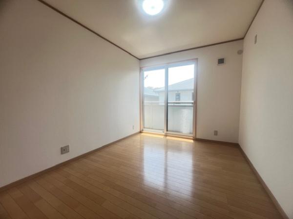 鈴鹿市末広南１丁目の中古一戸建て