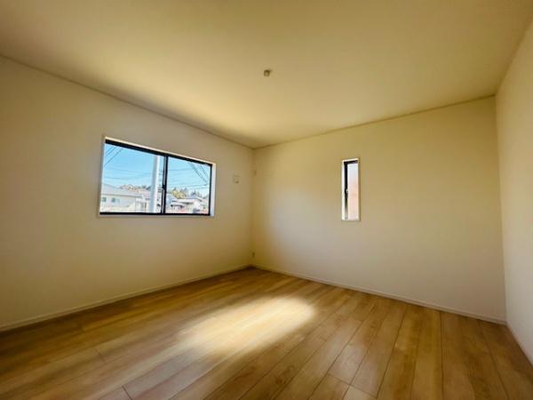 亀山市関町会下の新築一戸建