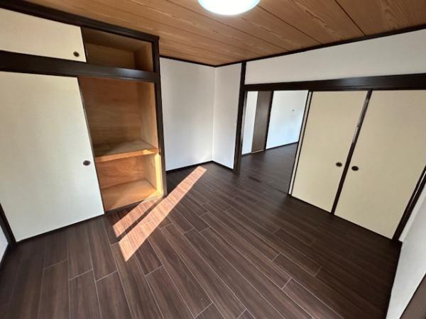 津市城山２丁目の中古一戸建