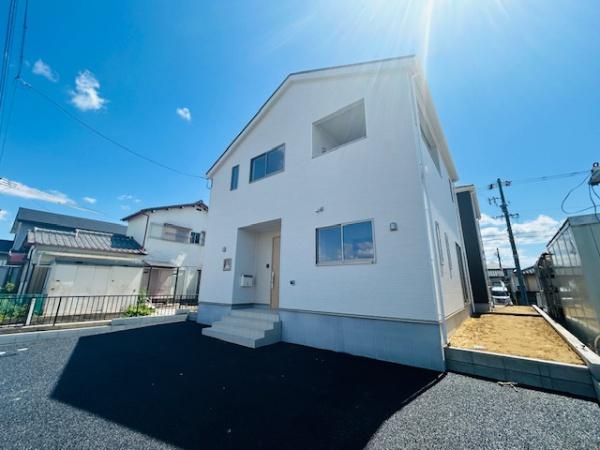鈴鹿市東磯山１丁目の新築一戸建