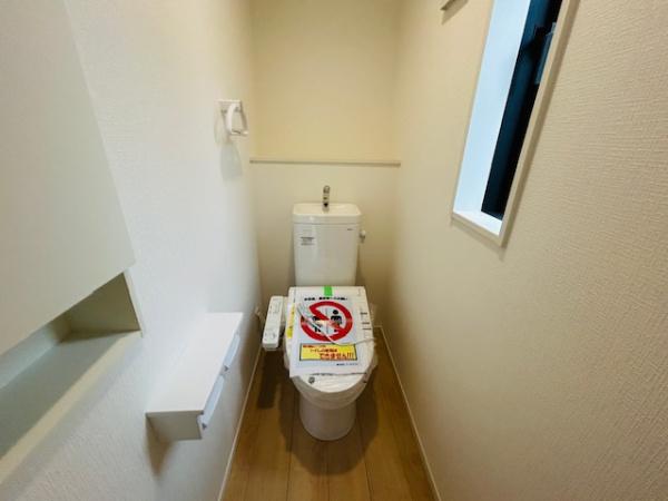 鈴鹿市東磯山１丁目の新築一戸建