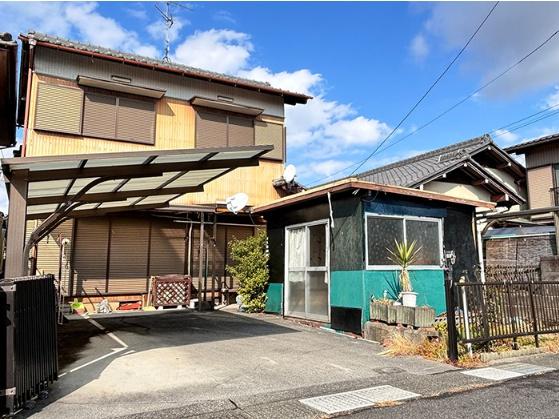 鈴鹿市国府町の中古一戸建