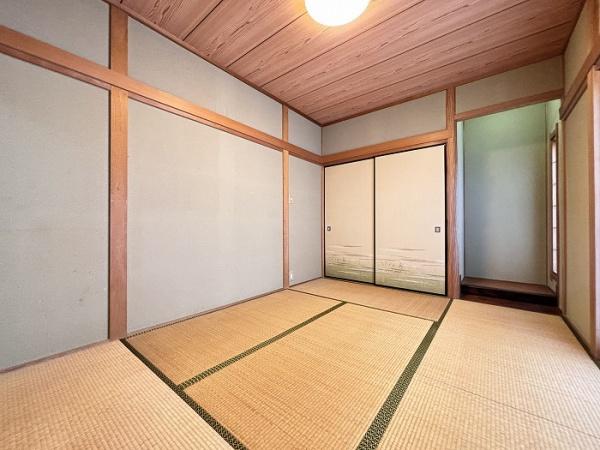 津市河辺町の中古一戸建て