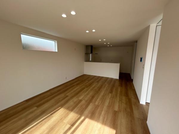 鈴鹿市岡田１丁目の新築一戸建