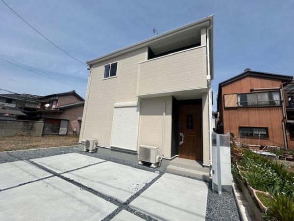 四日市市富田一色町新築戸建　2号棟