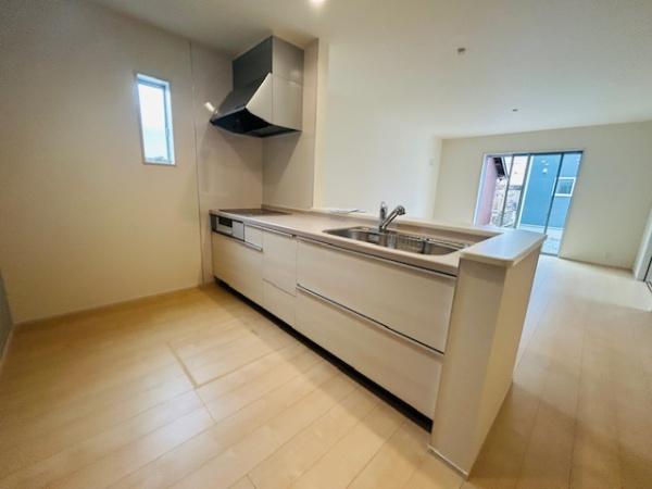 鈴鹿市東玉垣町第6　新築戸建　1号棟