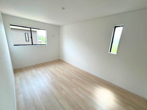 亀山市亀田町第2　新築戸建　1号棟