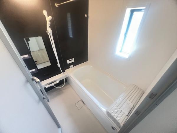 四日市市堀木第1新築戸建　1号棟