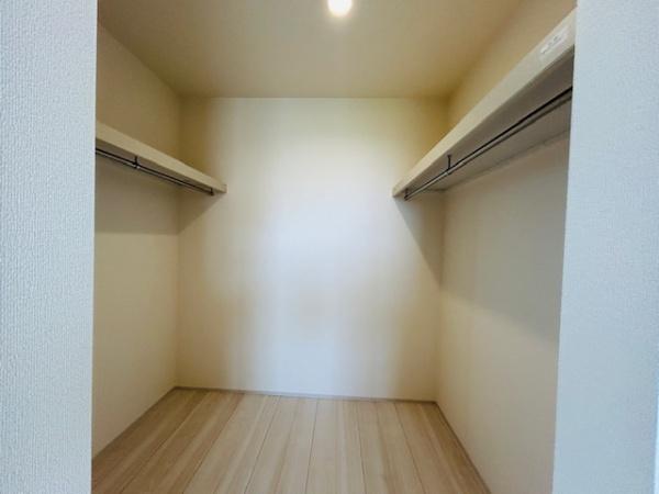 鈴鹿市稲生塩屋１丁目の新築一戸建