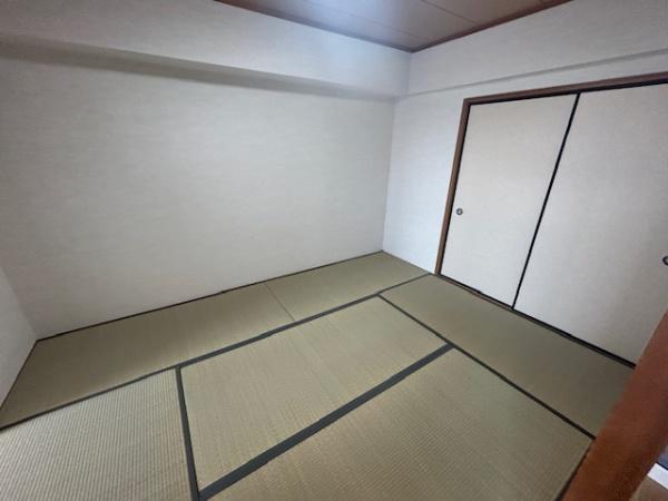 丸美ロイヤル城西