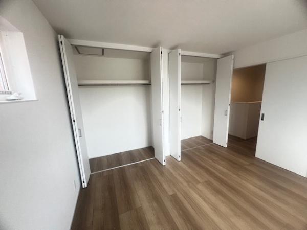 津市高茶屋2丁目　新築戸建
