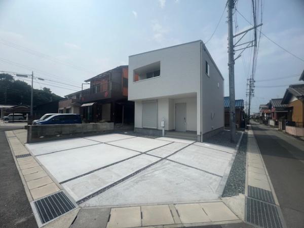 津市高茶屋２丁目の新築一戸建