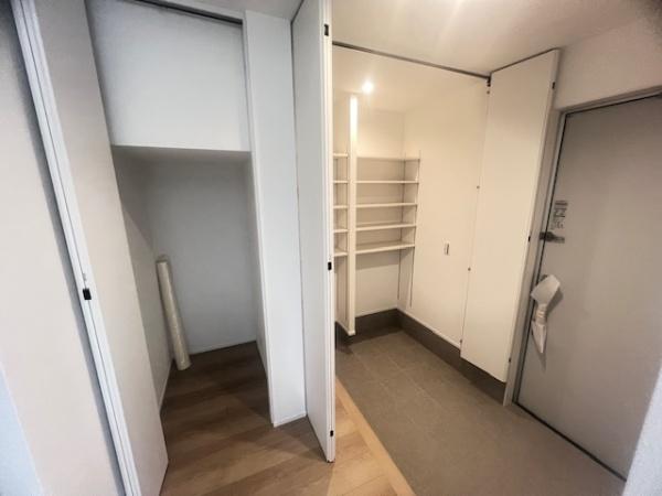 津市高茶屋2丁目　新築戸建