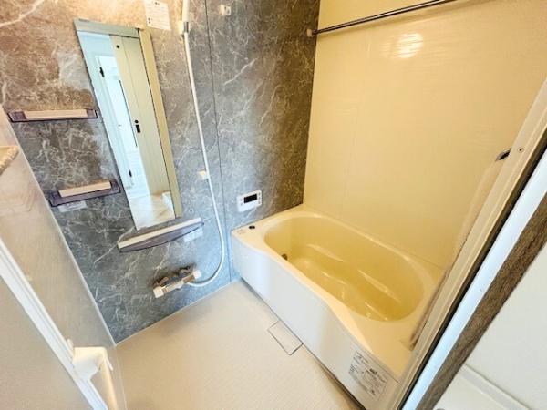 ピセスロイヤル富田　中古マンション