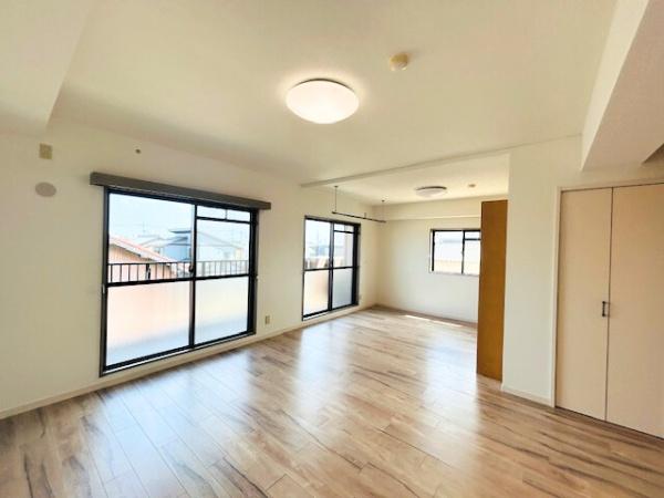 ピセスロイヤル富田　中古マンション