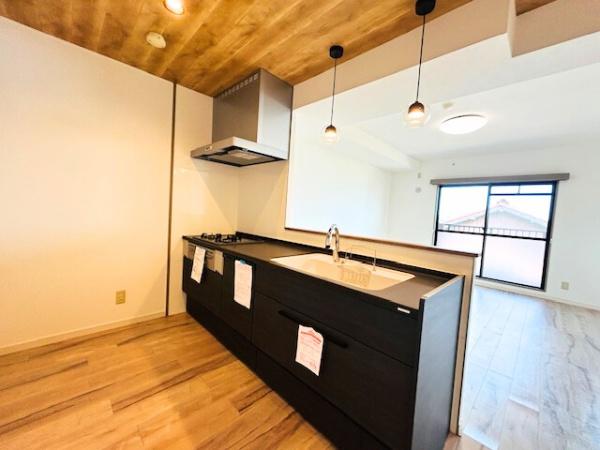 ピセスロイヤル富田　中古マンション