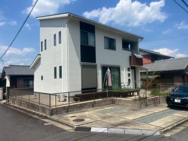 四日市市桜台２丁目の中古一戸建