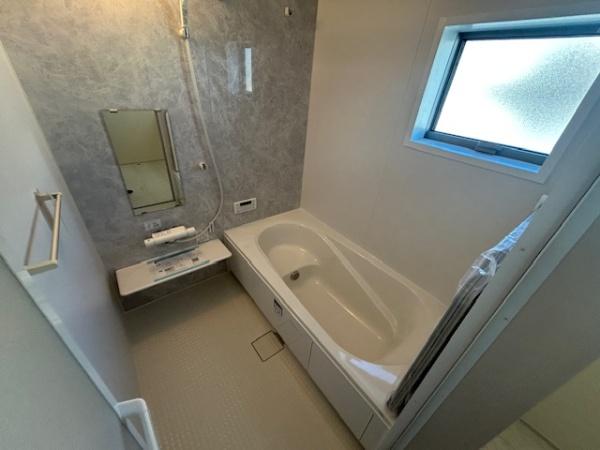 鈴鹿市長太旭町２丁目の新築一戸建