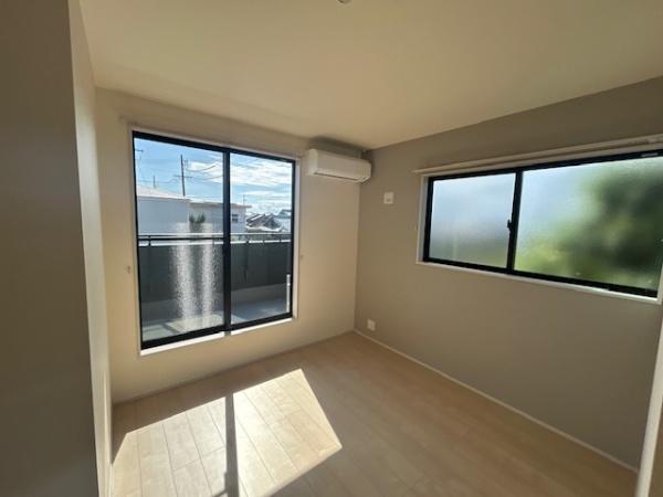 鈴鹿市長太旭町２丁目の新築一戸建