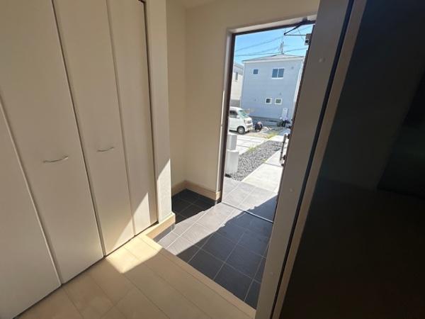 鈴鹿市長太旭町２丁目の新築一戸建