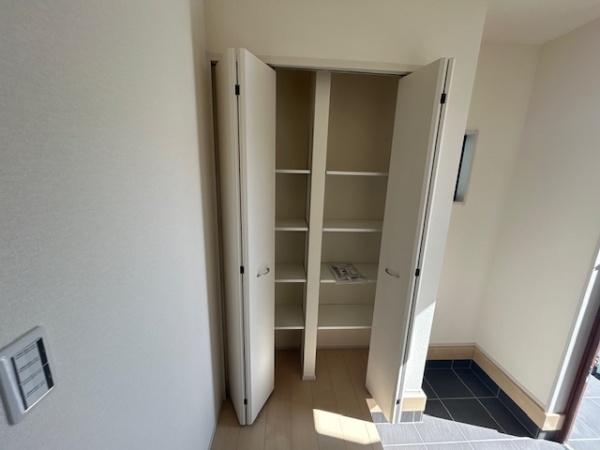 鈴鹿市長太旭町２丁目の新築一戸建