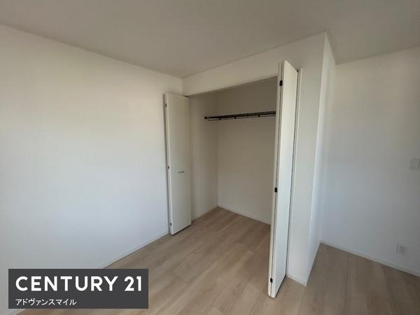 三重郡菰野町大字竹成の新築一戸建(収納)