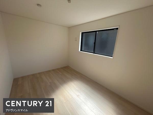 三重郡菰野町大字竹成の新築一戸建(洋室)