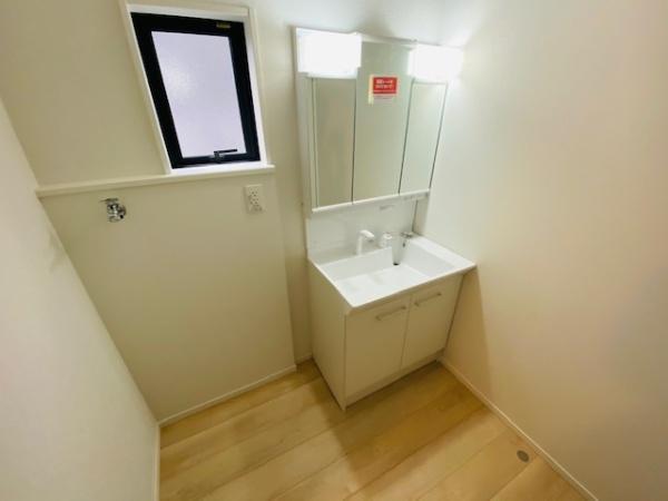 四日市市小林町第3　新築戸建　全3棟　3号棟