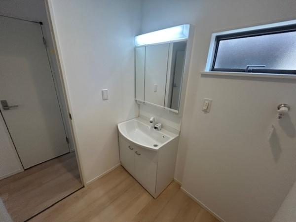 亀山市羽若町第1　新築戸建　全4棟　2号棟