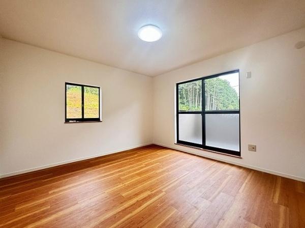 津市一志町高野の中古一戸建て(洋室)