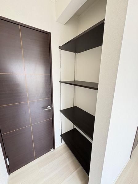 津市高茶屋小森町の中古一戸建て(収納)