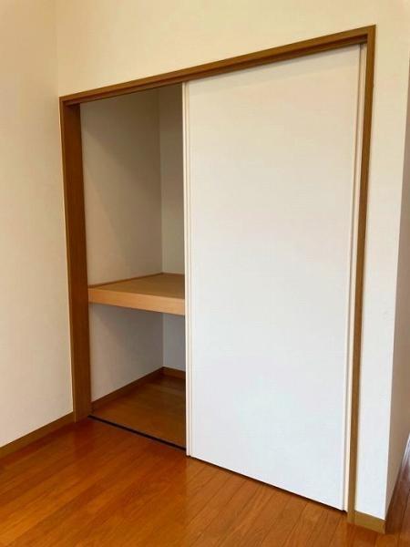 四日市市桜新町1丁目の中古一戸建て(収納)