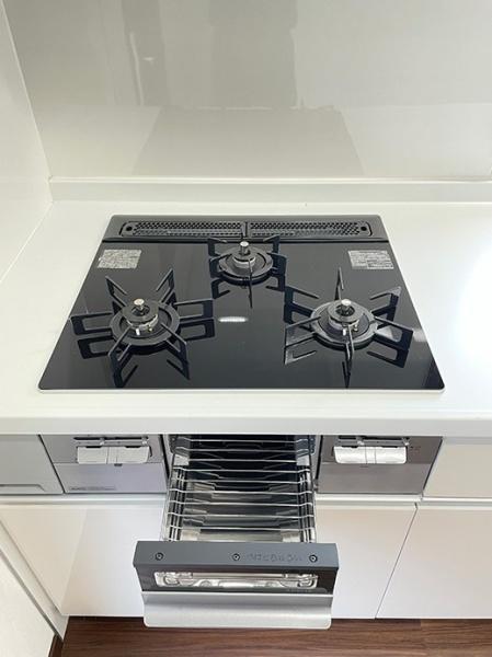 四日市市東日野2丁目の中古一戸建て(キッチン)