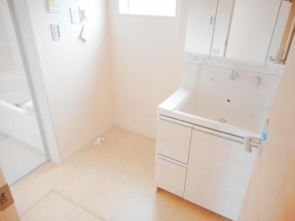 鈴鹿市東玉垣町第9　新築分譲戸建