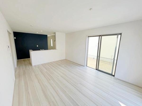 亀山市本町4丁目新築戸建