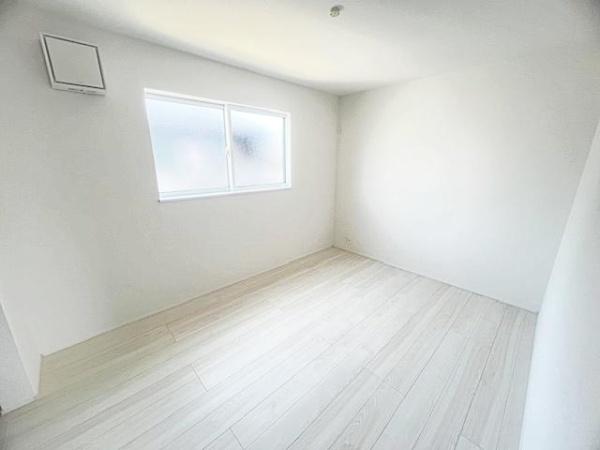 亀山市本町4丁目新築戸建