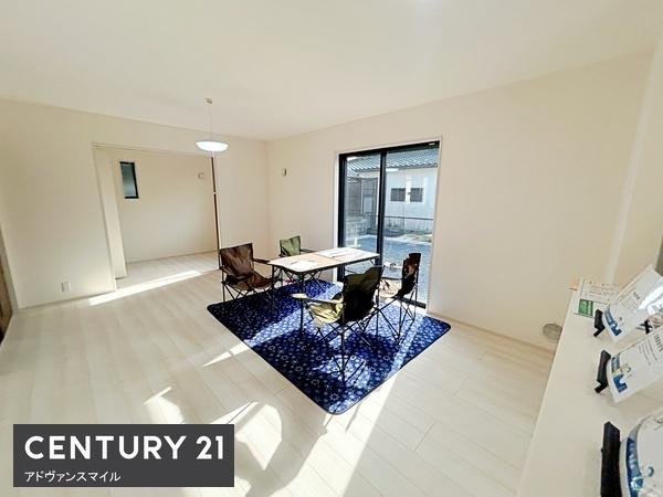 菰野町竹成第3　新築戸建