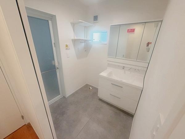 亀山市川合町の中古一戸建て