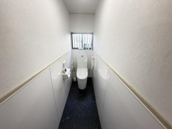 鈴鹿市岸岡町の中古一戸建て