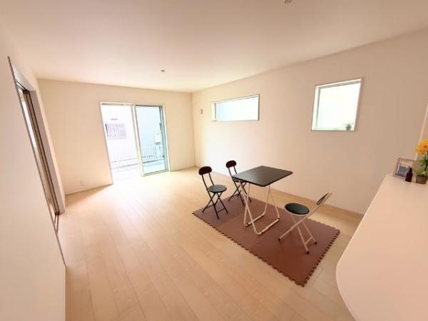 亀山市南野町の新築一戸建