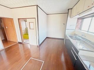 亀山市みどり町の中古一戸建て