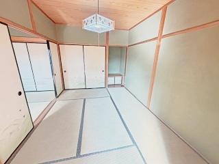 亀山市みどり町の中古一戸建て