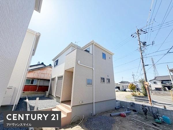 四日市市馳出町１丁目の新築一戸建