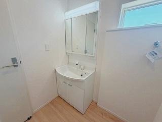 四日市市河原田町第11　新築戸建　3号棟